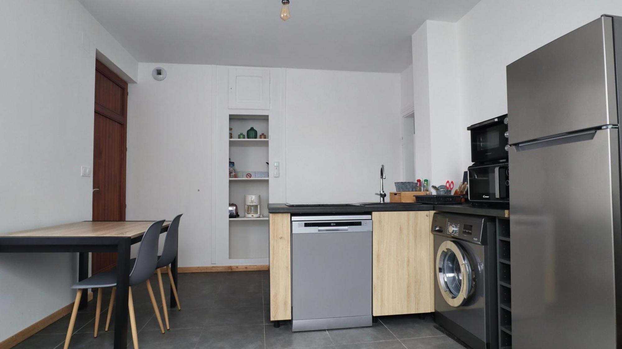 Ab Et Apartment